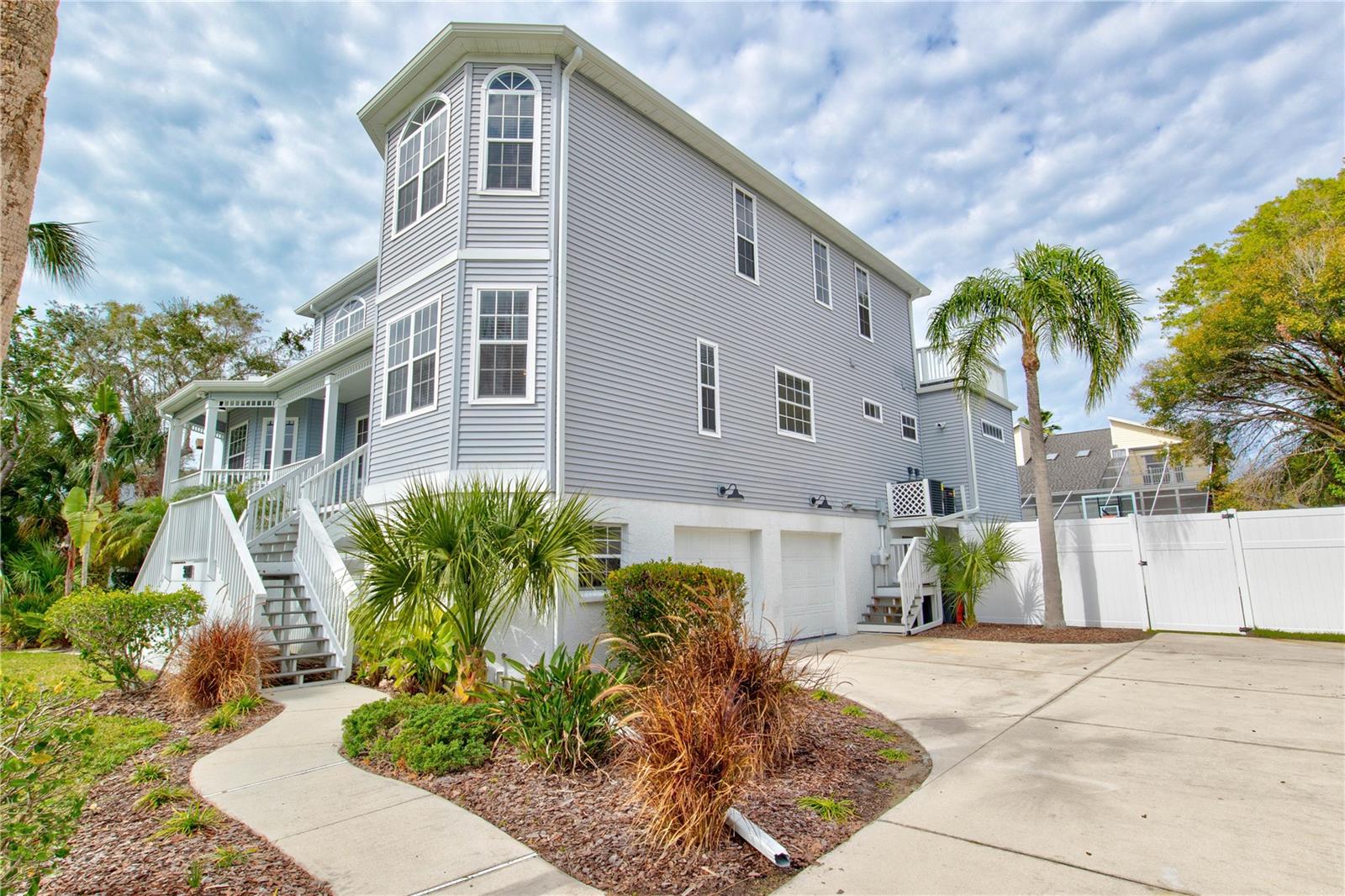 3811 BAYSIDE CIR, BRADENTON, FL, 34210