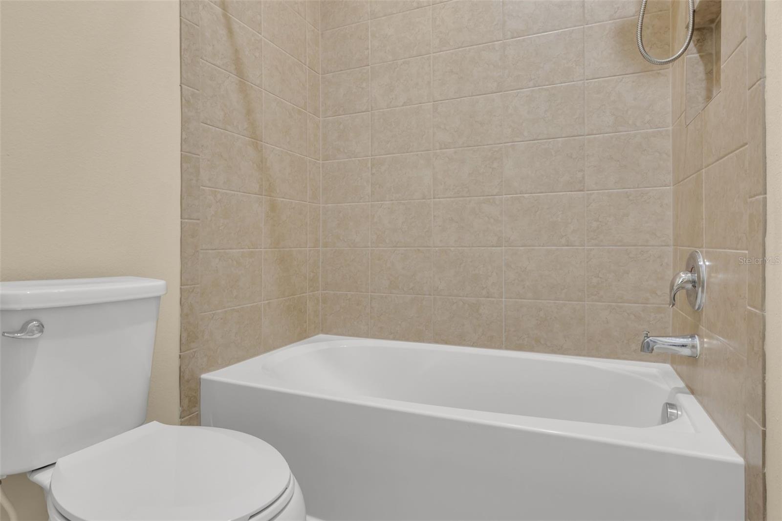 306 CORAL REEF WAY, DAYTONA BEACH, FL, 32124
