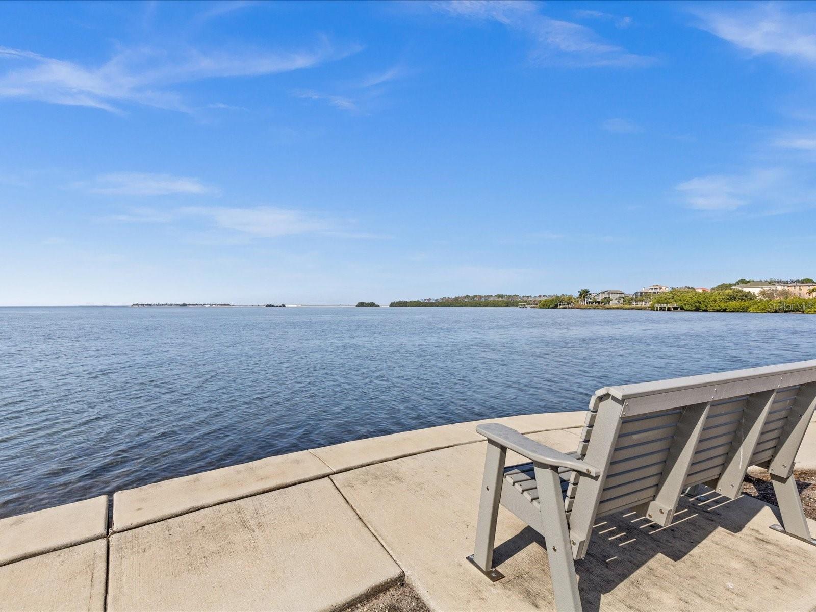 30 WINDRUSH BAY DR, TARPON SPRINGS, FL, 34689