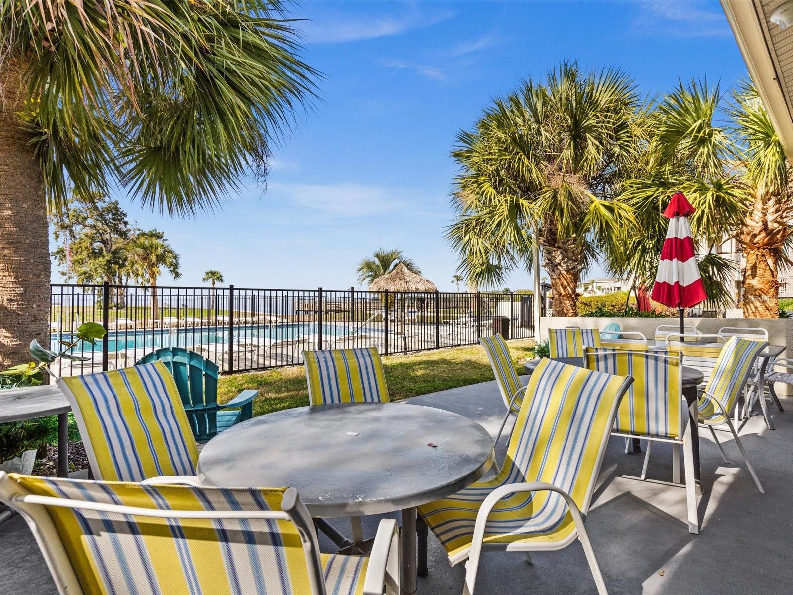 30 WINDRUSH BAY DR, TARPON SPRINGS, FL, 34689