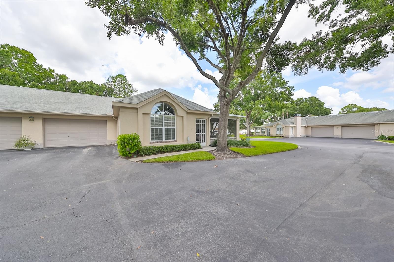 1224 GOLFVIEW WOODS DR, SUN CITY CENTER, FL, 33573