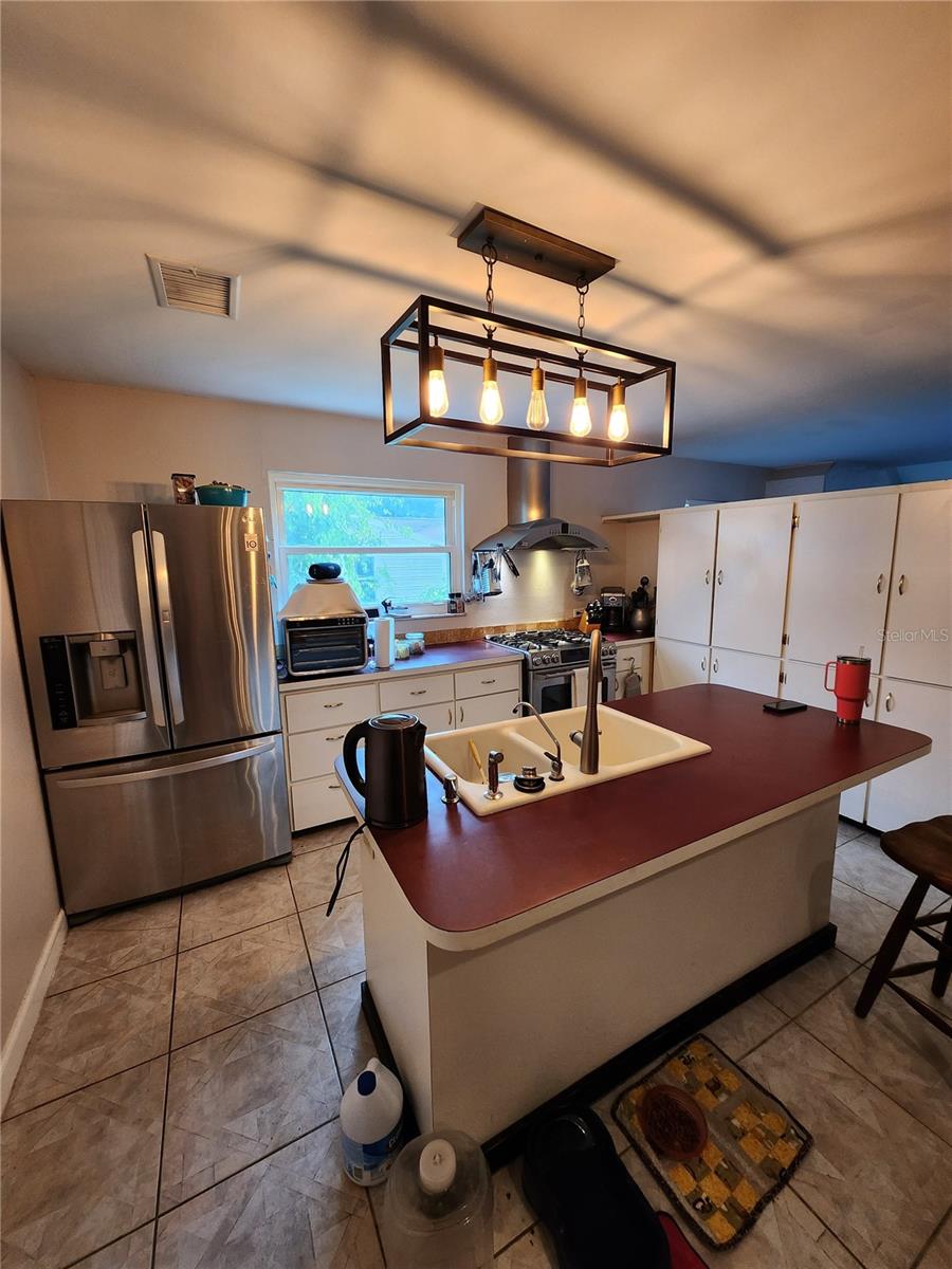 7720 CHAPEL AVE, PORT RICHEY, FL, 34668