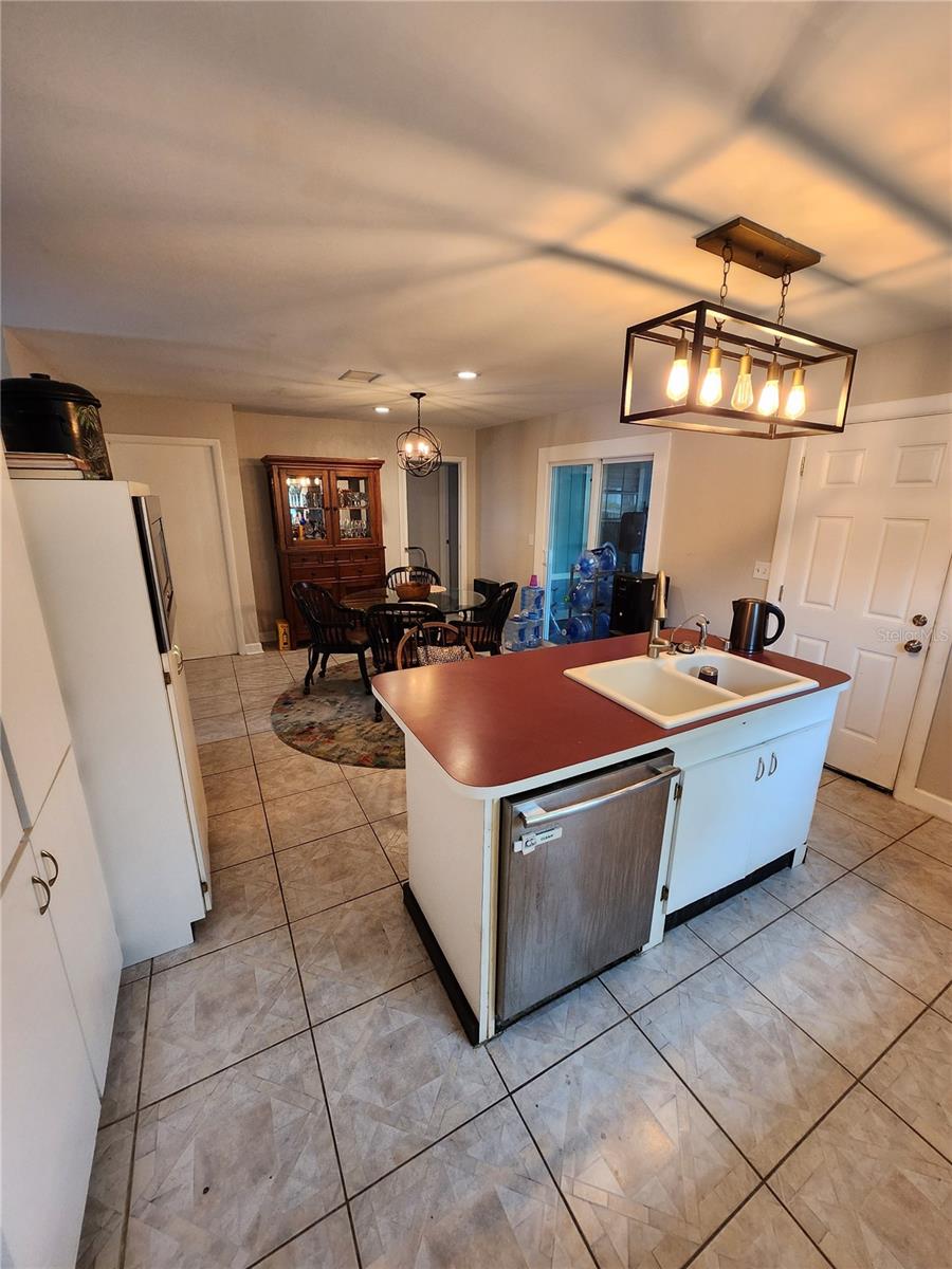 7720 CHAPEL AVE, PORT RICHEY, FL, 34668