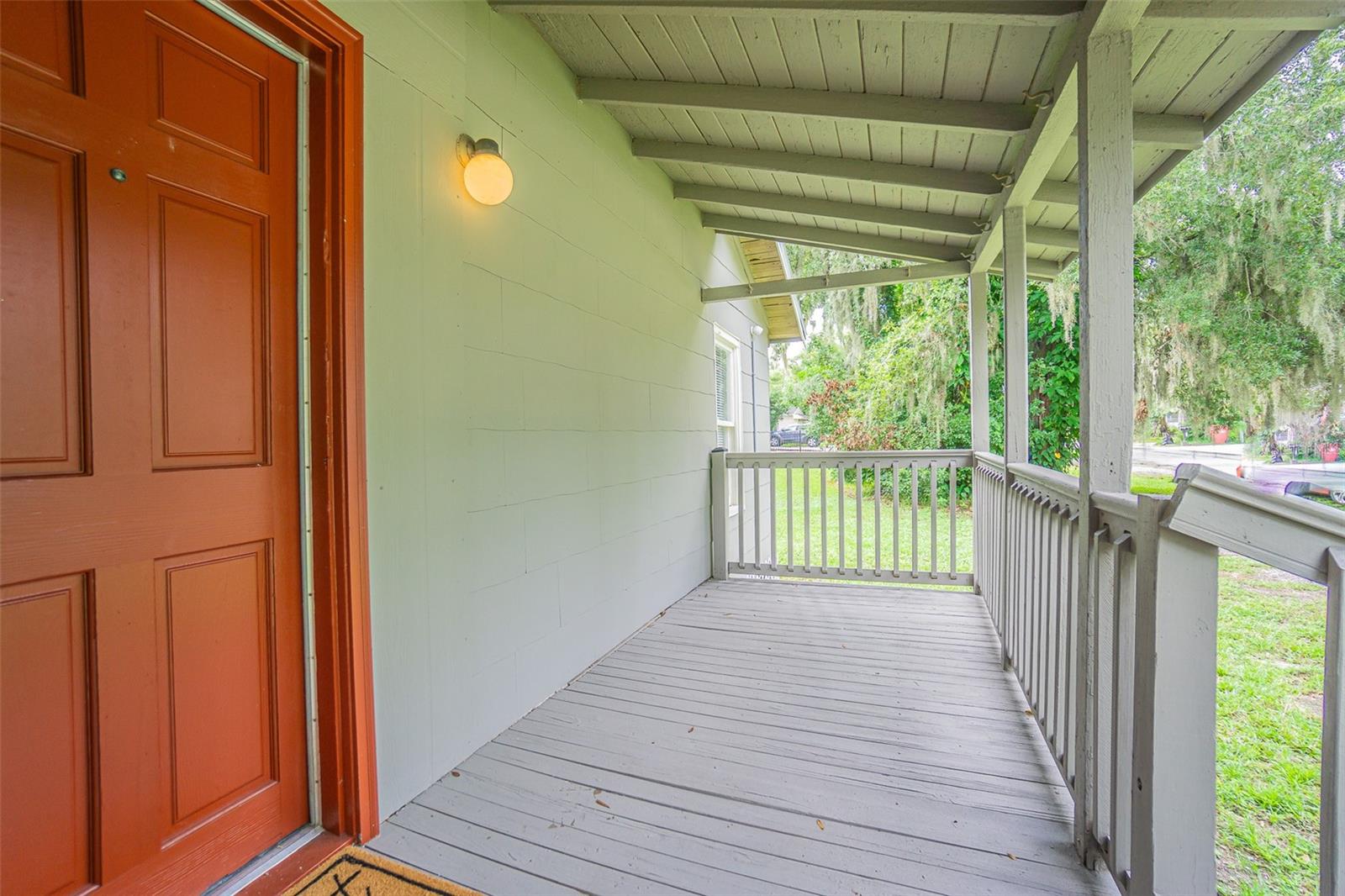 1812 N BARNES ST, PLANT CITY, FL, 33563