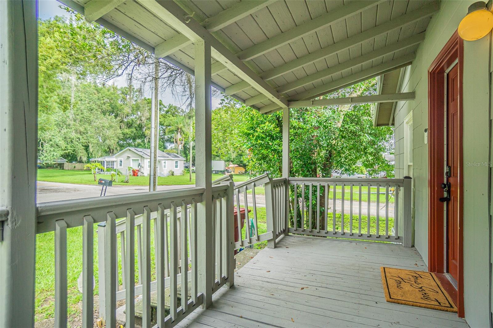 1812 N BARNES ST, PLANT CITY, FL, 33563