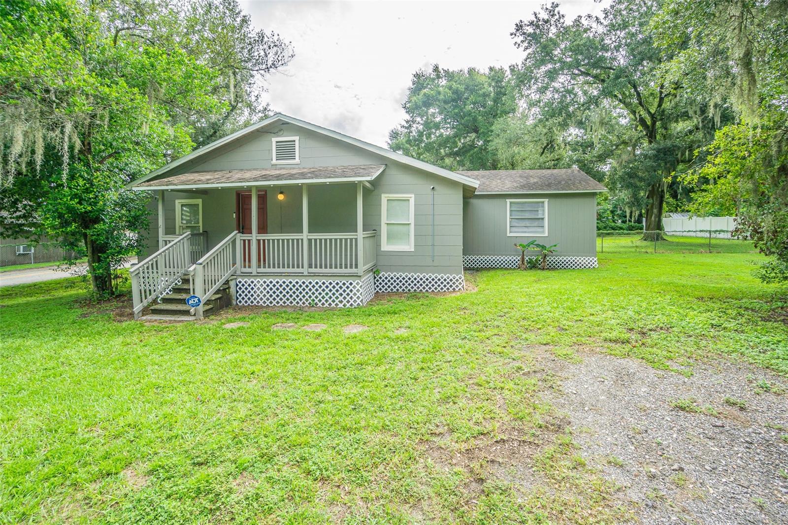 1812 N BARNES ST, PLANT CITY, FL, 33563
