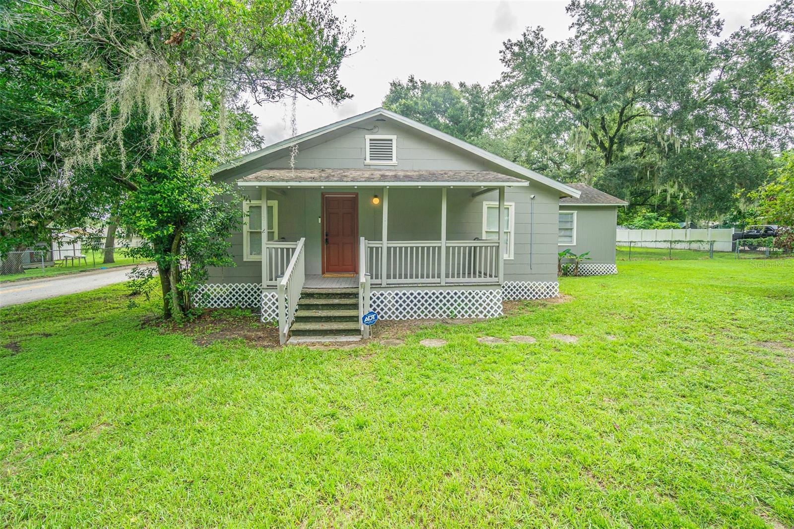 1812 N BARNES ST, PLANT CITY, FL, 33563