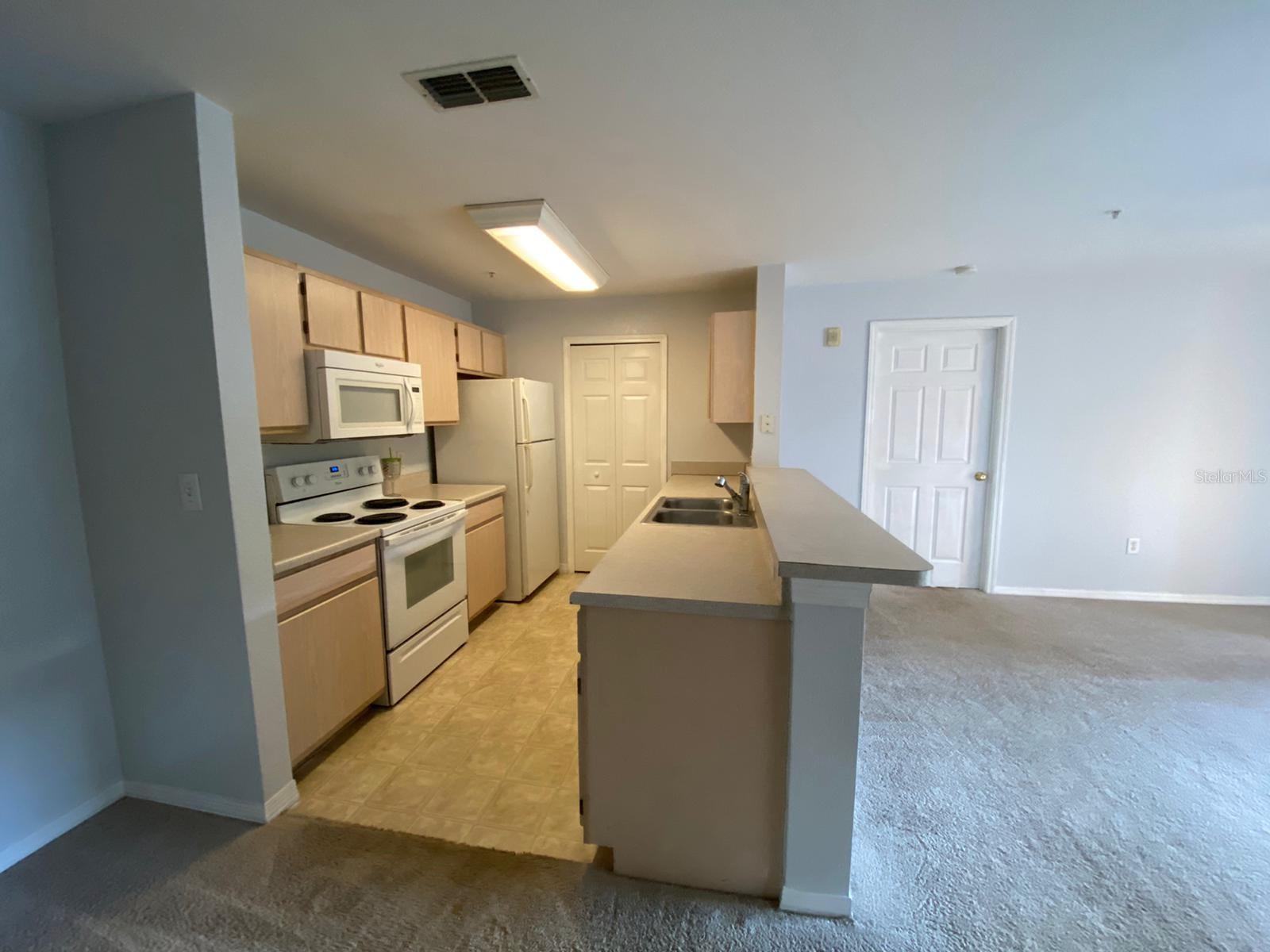5467 VINELAND RD #6212, ORLANDO, FL, 32811