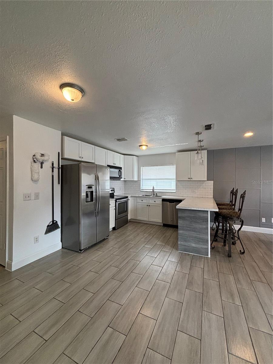 705 W 10TH ST, SANFORD, FL, 32771