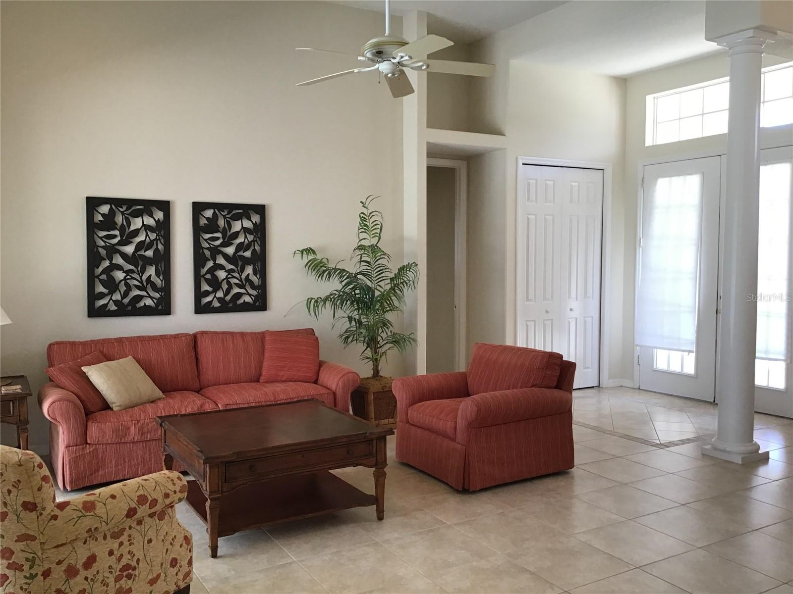 1292 W HILLSBOROUGH BLVD, NORTH PORT, FL, 34288