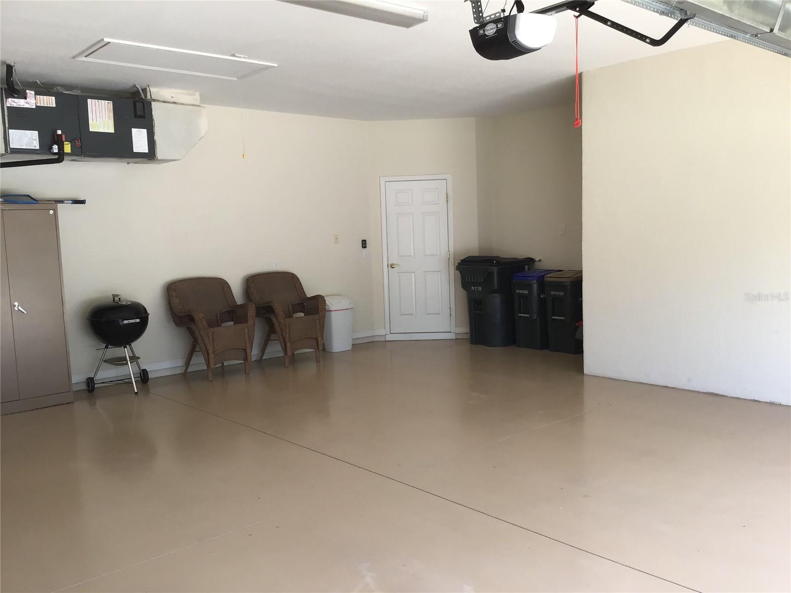 1292 W HILLSBOROUGH BLVD, NORTH PORT, FL, 34288