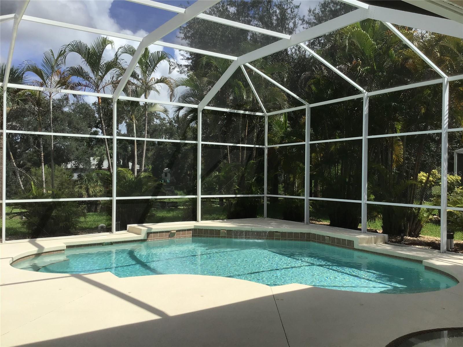 1292 W HILLSBOROUGH BLVD, NORTH PORT, FL, 34288
