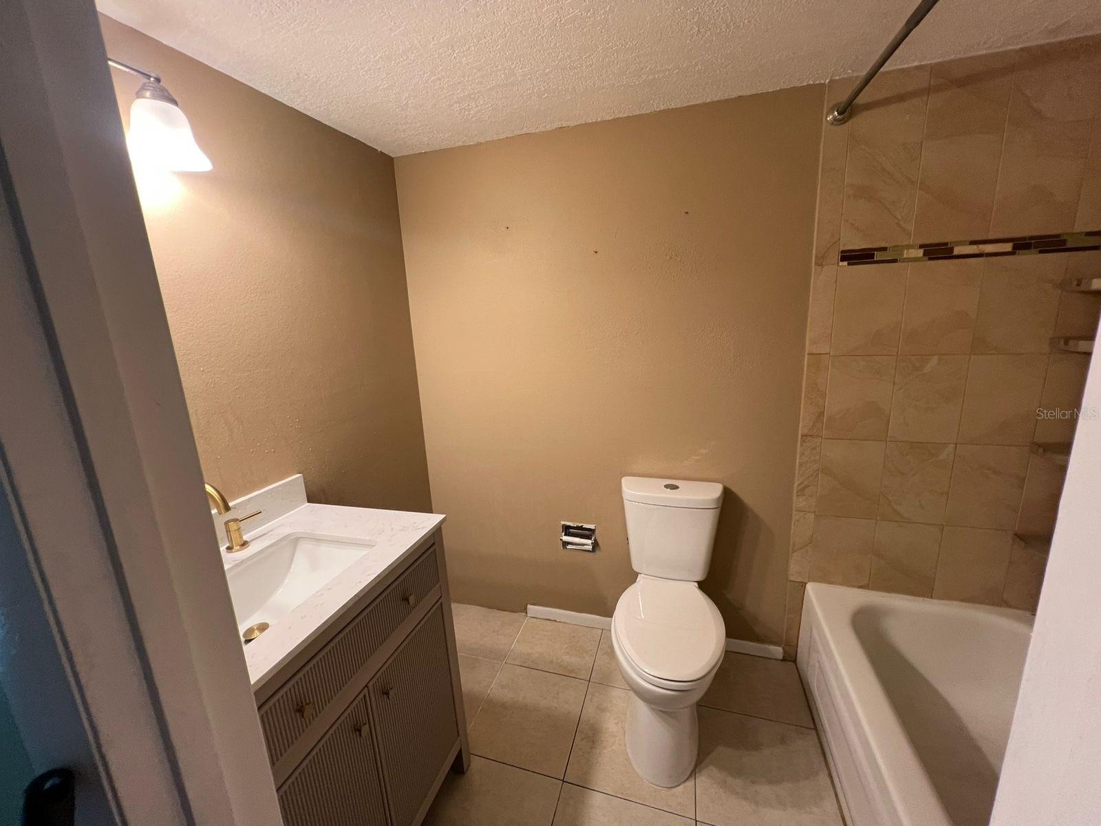 6091 VILLAGE CIR #GE, ORLANDO, FL, 32822