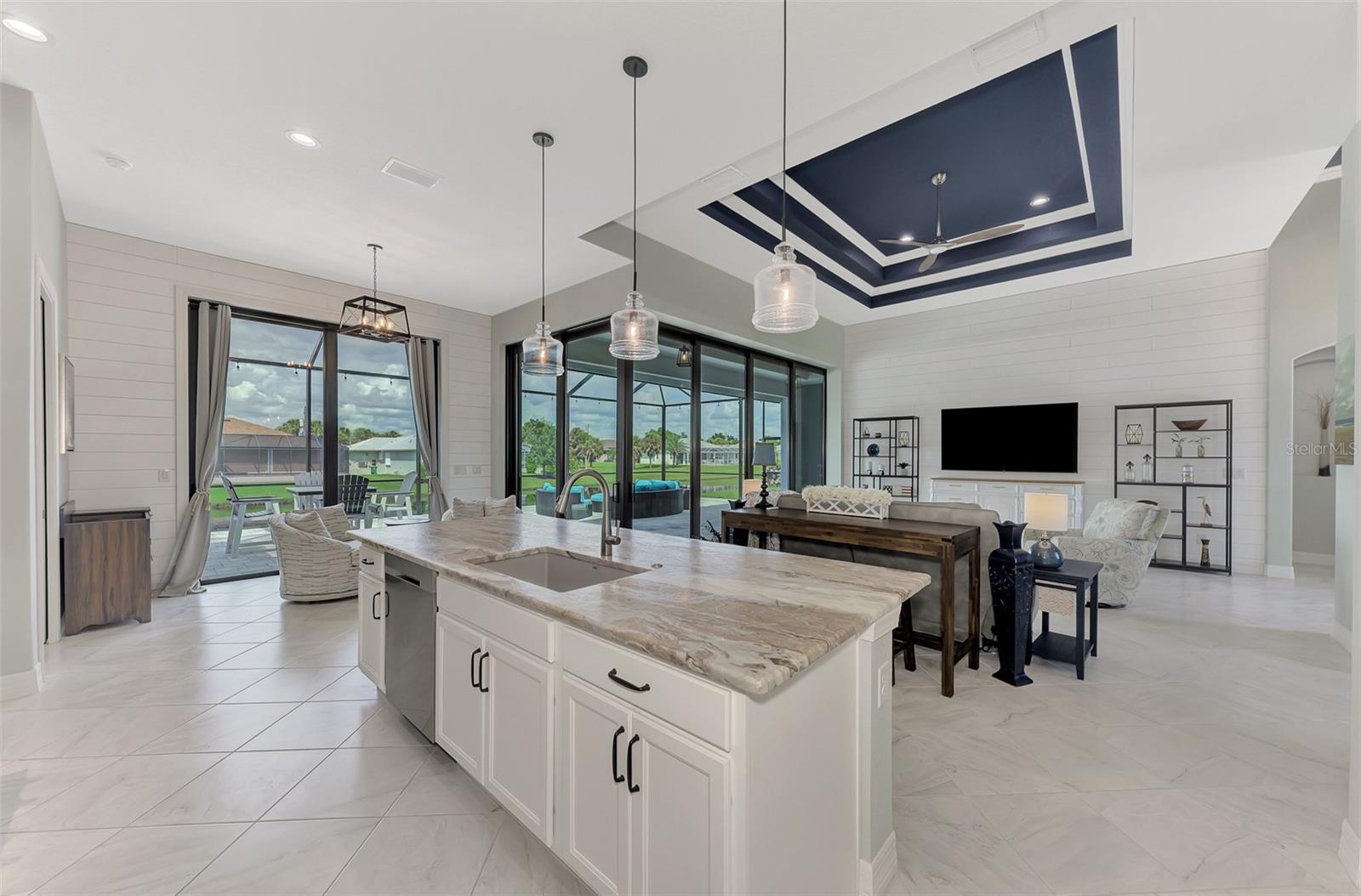 198 LONG MEADOW LN, ROTONDA WEST, FL, 33947