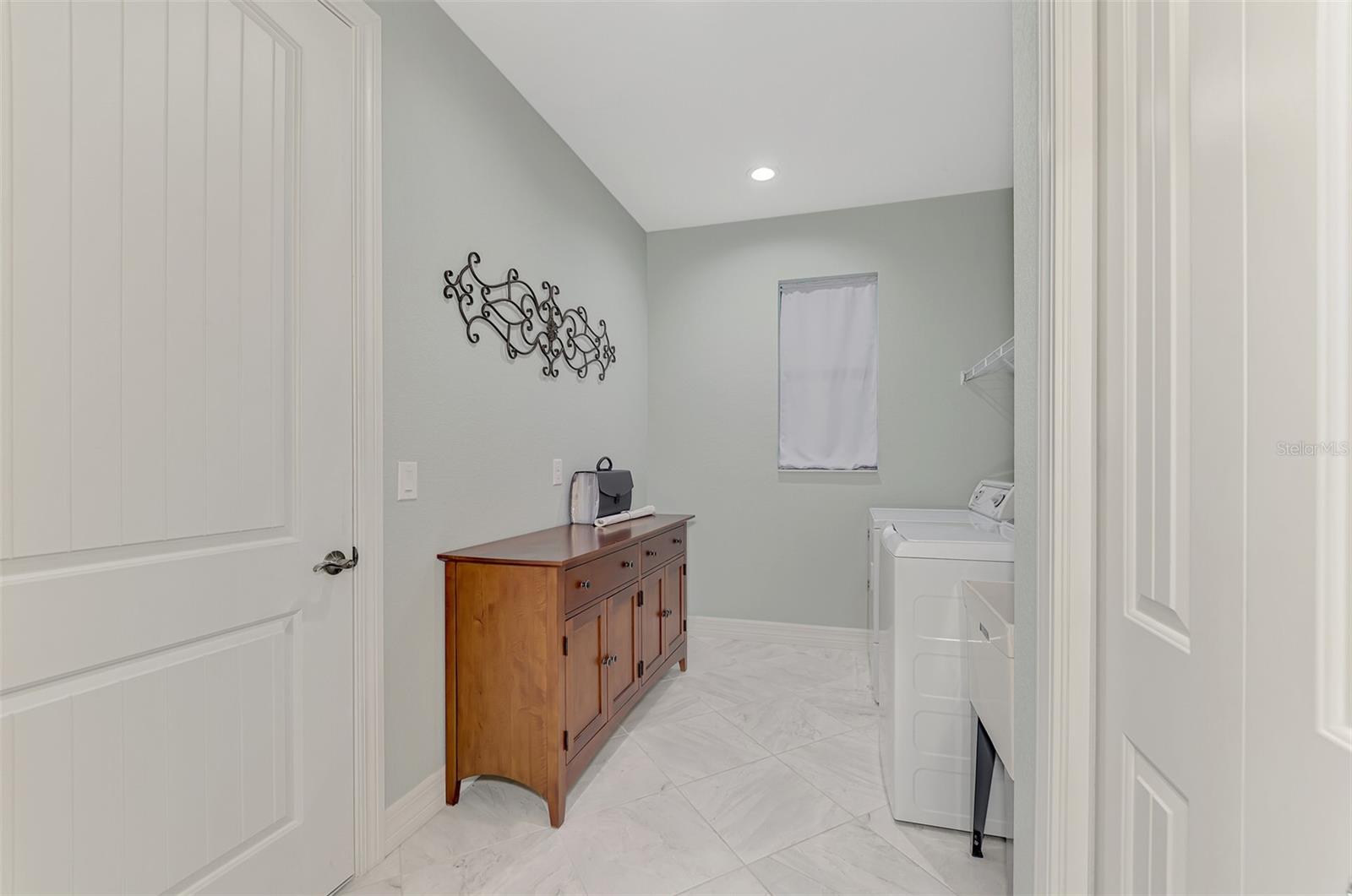 198 LONG MEADOW LN, ROTONDA WEST, FL, 33947