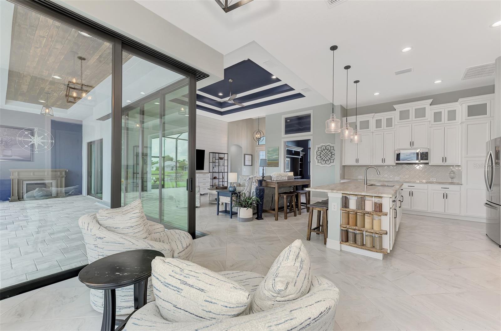 198 LONG MEADOW LN, ROTONDA WEST, FL, 33947