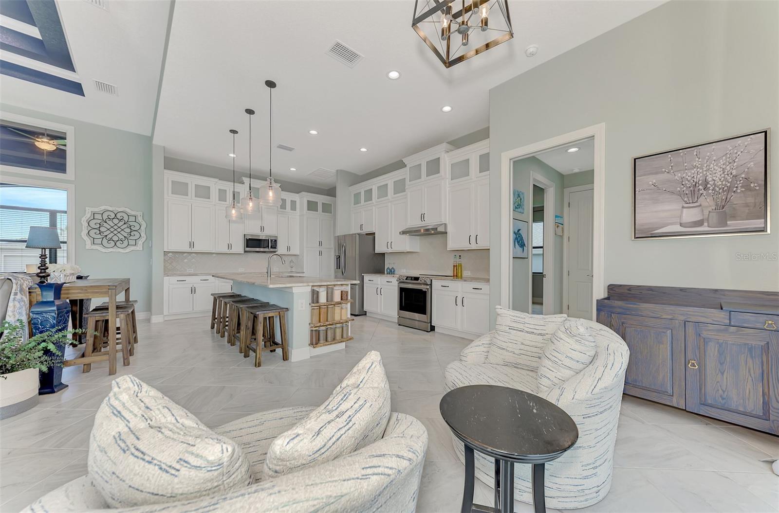 198 LONG MEADOW LN, ROTONDA WEST, FL, 33947