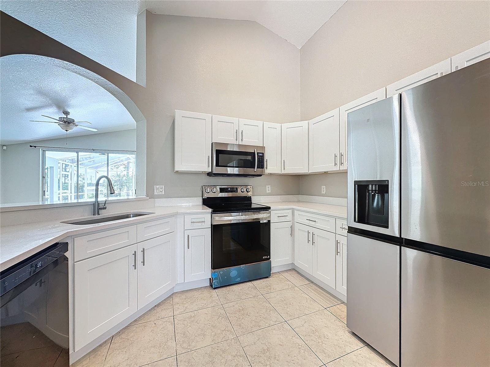 706 OXFORD DR, DAVENPORT, FL, 33897