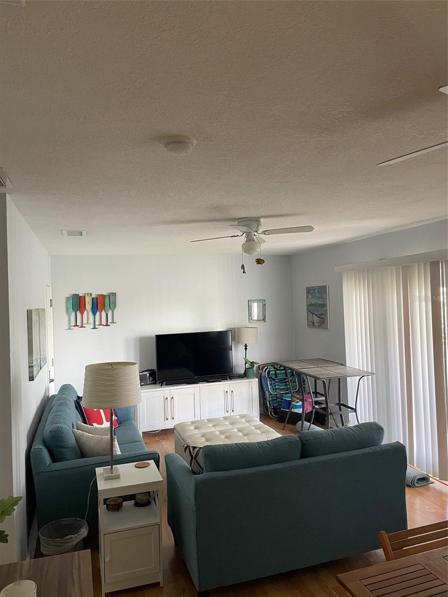 207 SEAHORSE DR SE #D, ST PETERSBURG, FL, 33705