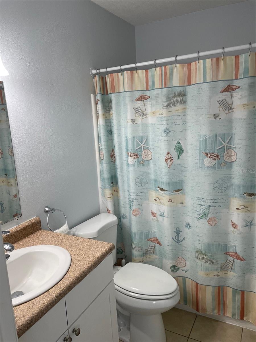 207 SEAHORSE DR SE #D, ST PETERSBURG, FL, 33705