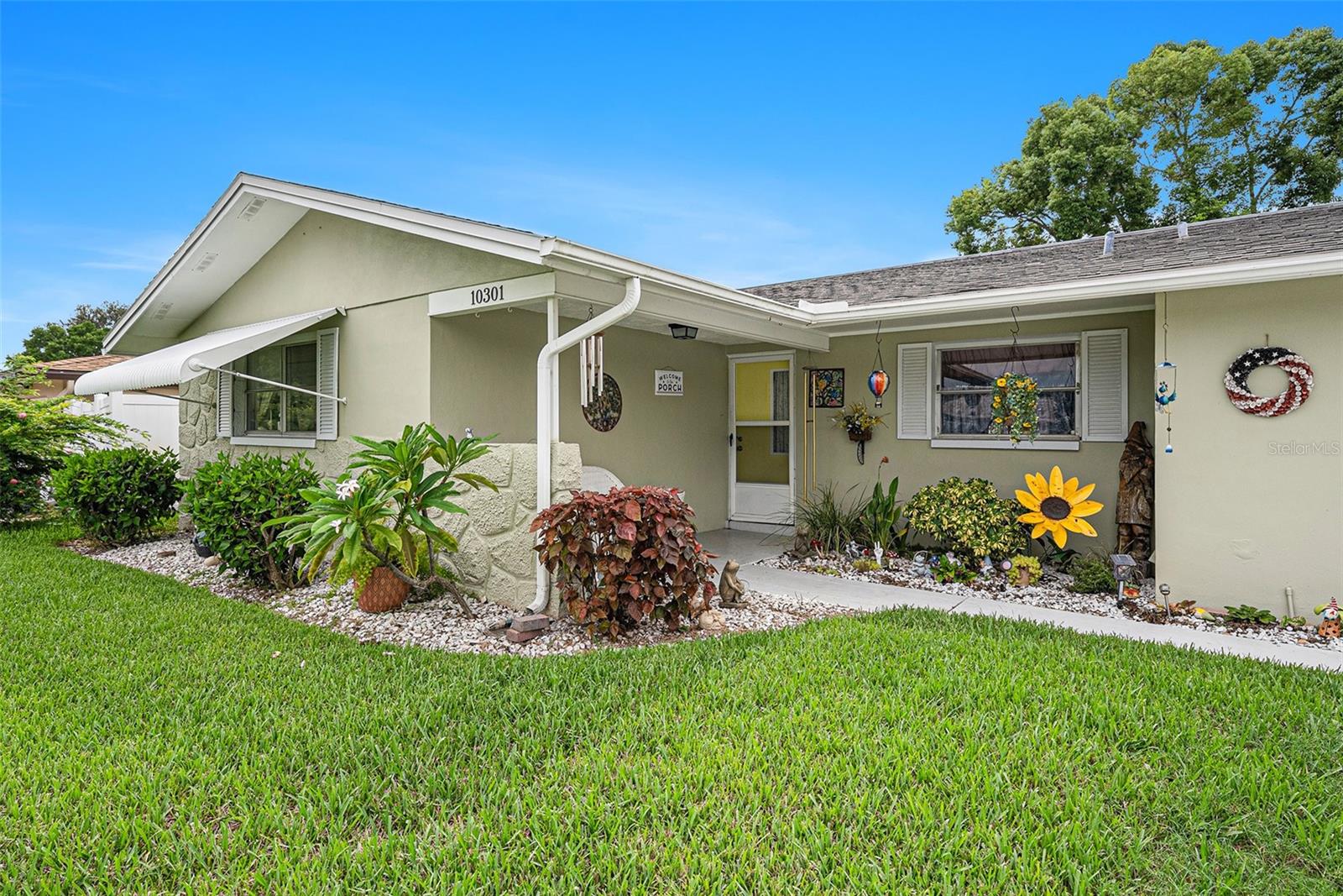 10301 OAK HILL DR, PORT RICHEY, FL, 34668