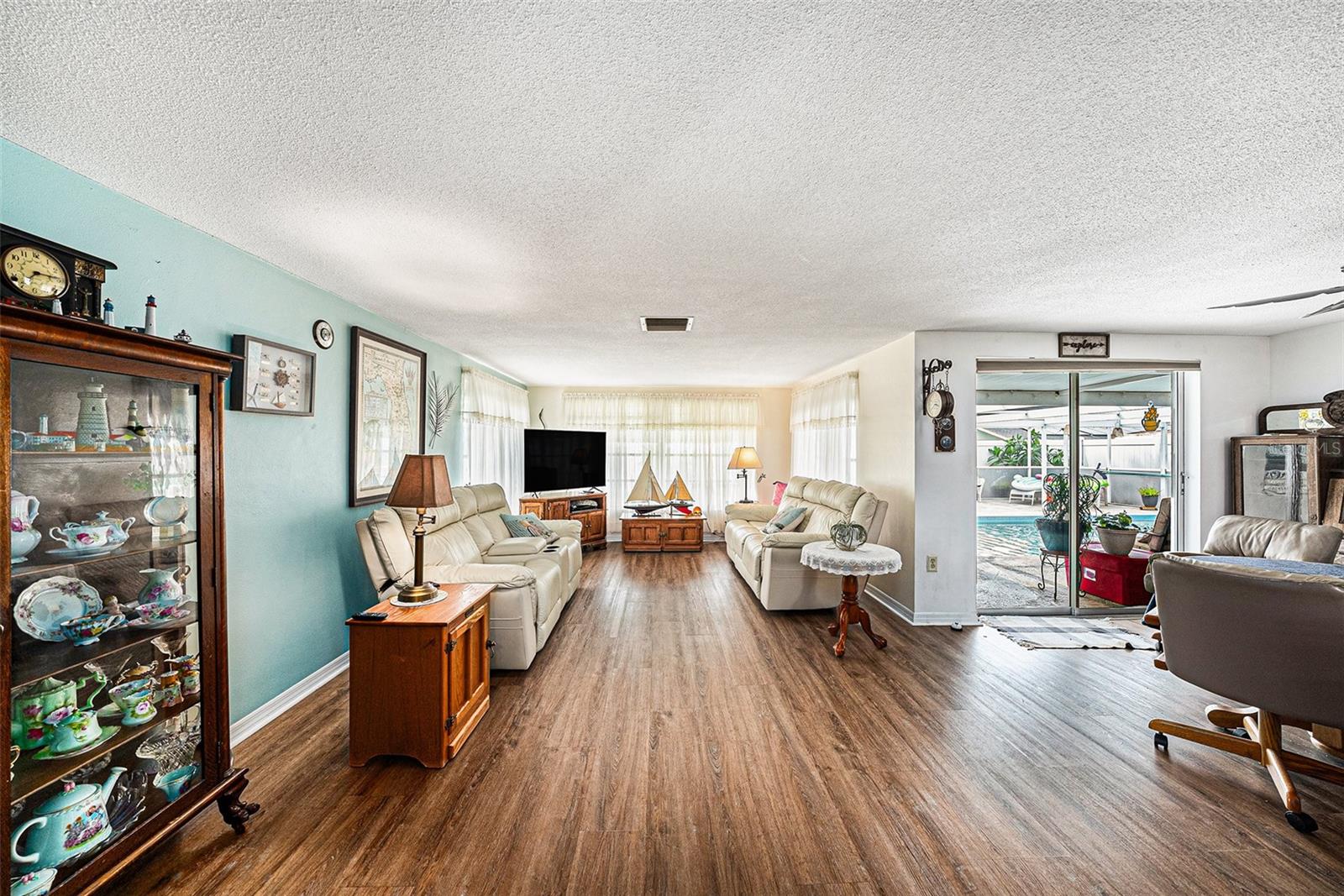 10301 OAK HILL DR, PORT RICHEY, FL, 34668