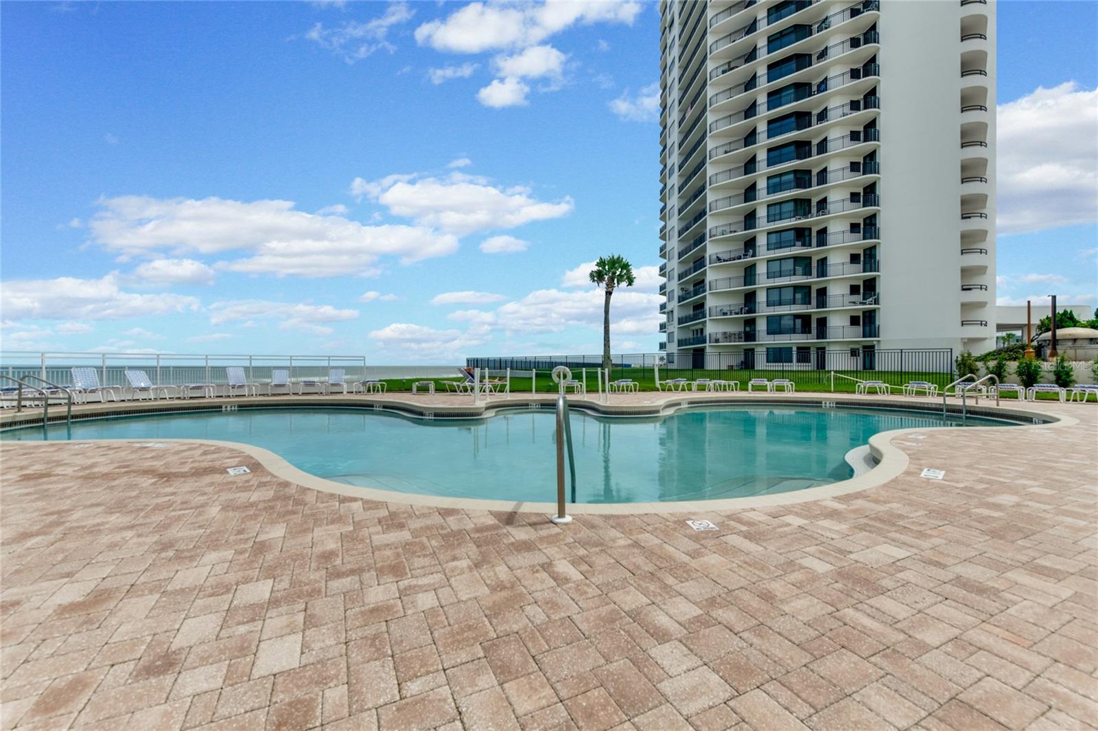 2545 S ATLANTIC AVE #1701, DAYTONA BEACH SHORES, FL, 32118