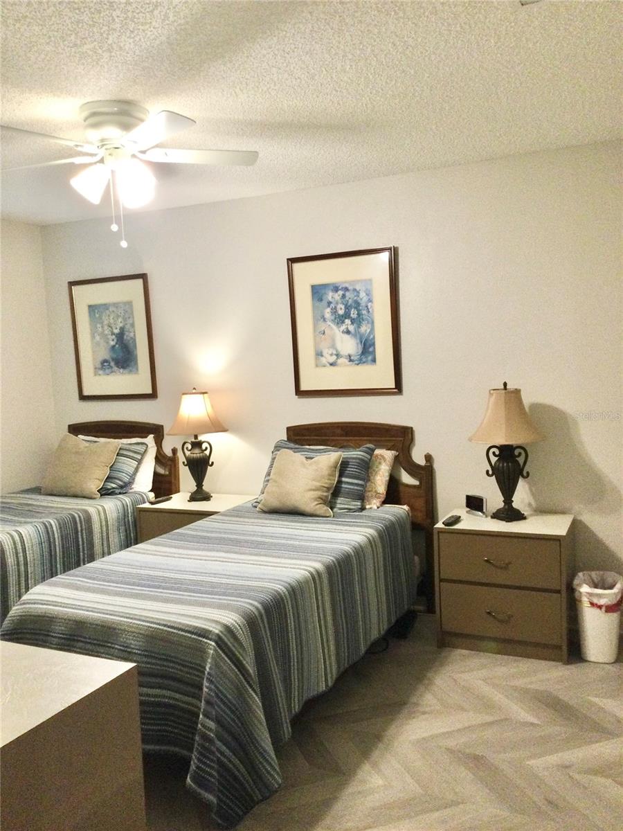 722 COTTAGE PARK LN, LEESBURG, FL, 34748