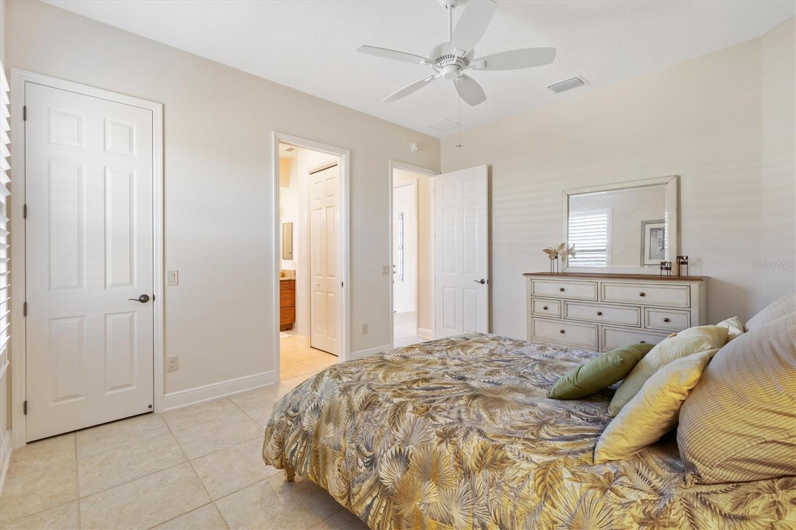871 IRON OAK WAY, THE VILLAGES, FL, 32163