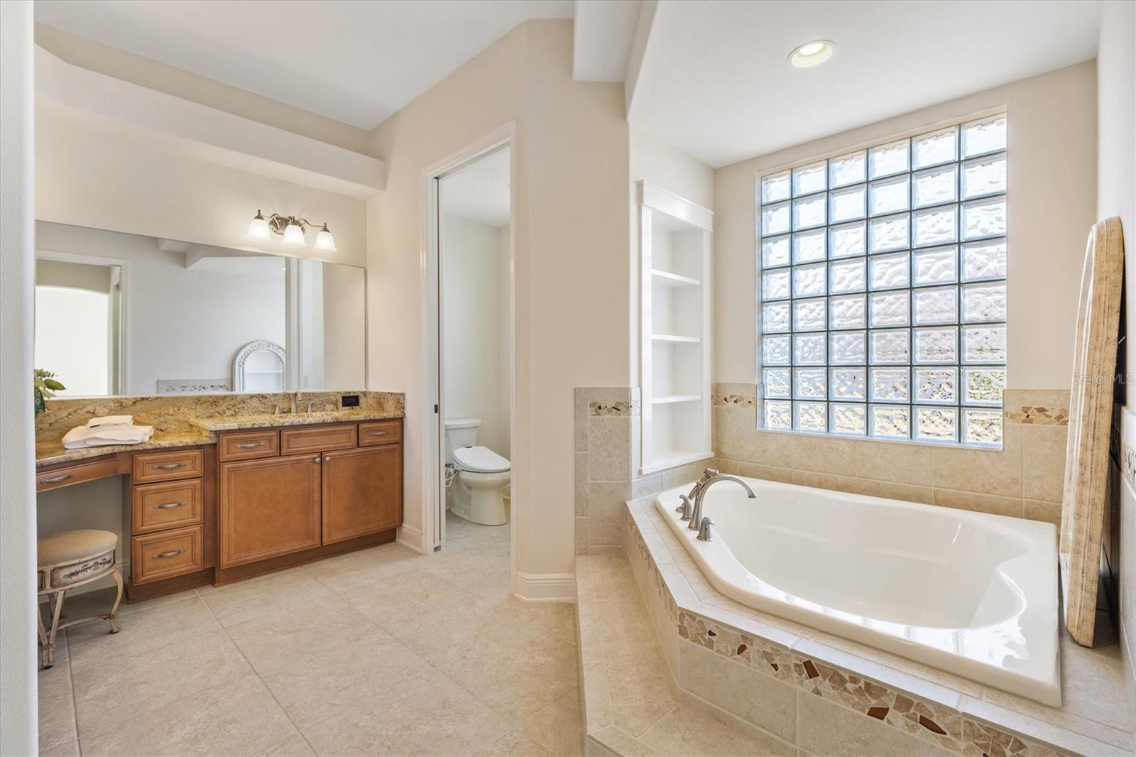 871 IRON OAK WAY, THE VILLAGES, FL, 32163