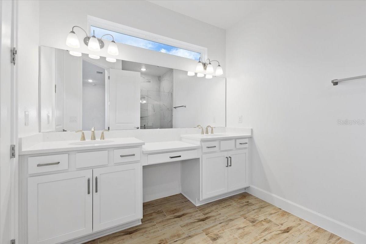 1027 SIGNET, APOLLO BEACH, FL, 33572