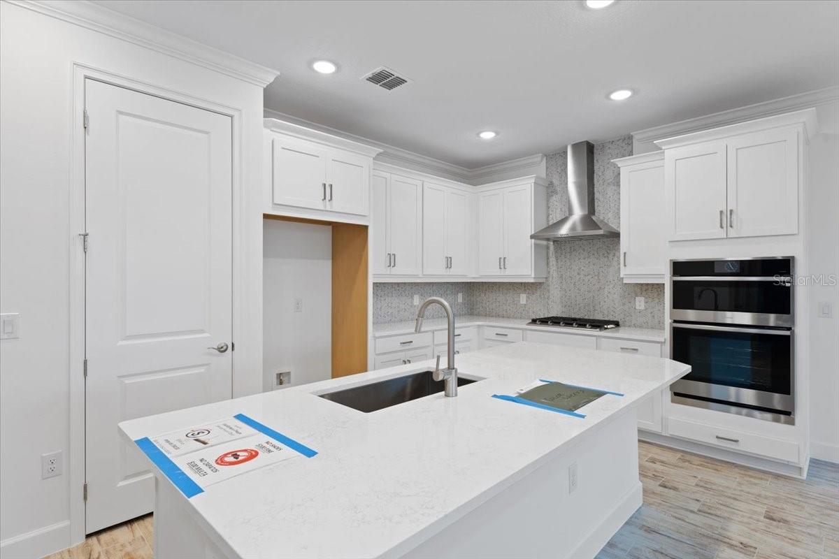 1027 SIGNET, APOLLO BEACH, FL, 33572