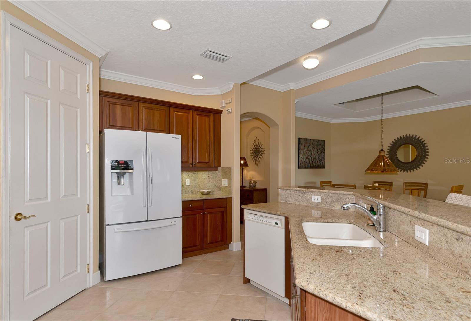 943 RIVER BASIN CT #102B, BRADENTON, FL, 34212