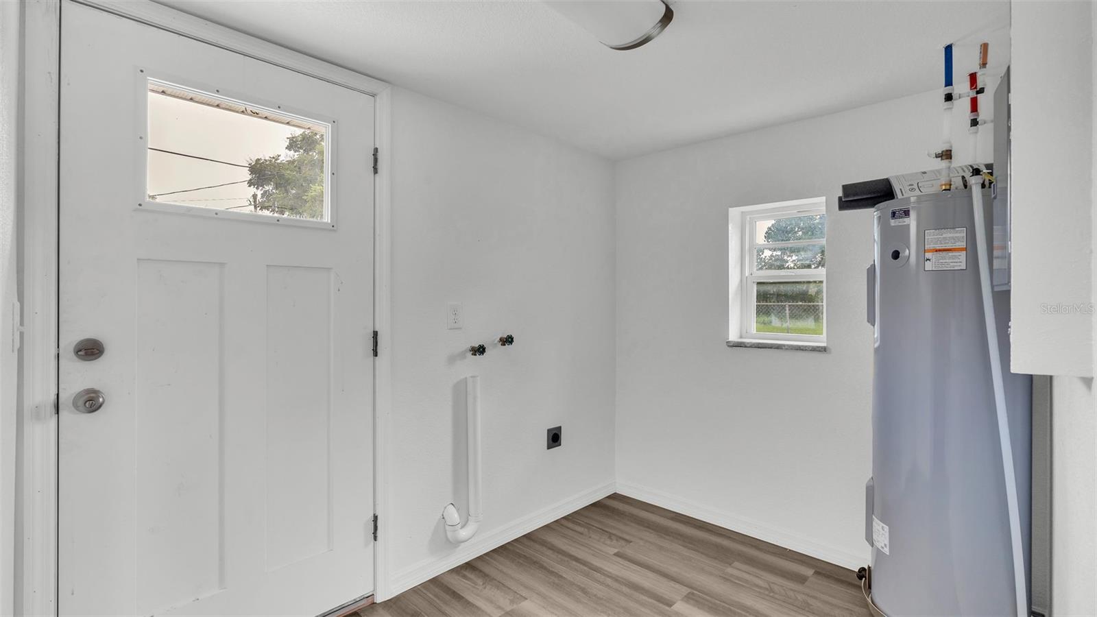 880 S LAKE SHORE WAY, LAKE ALFRED, FL, 33850