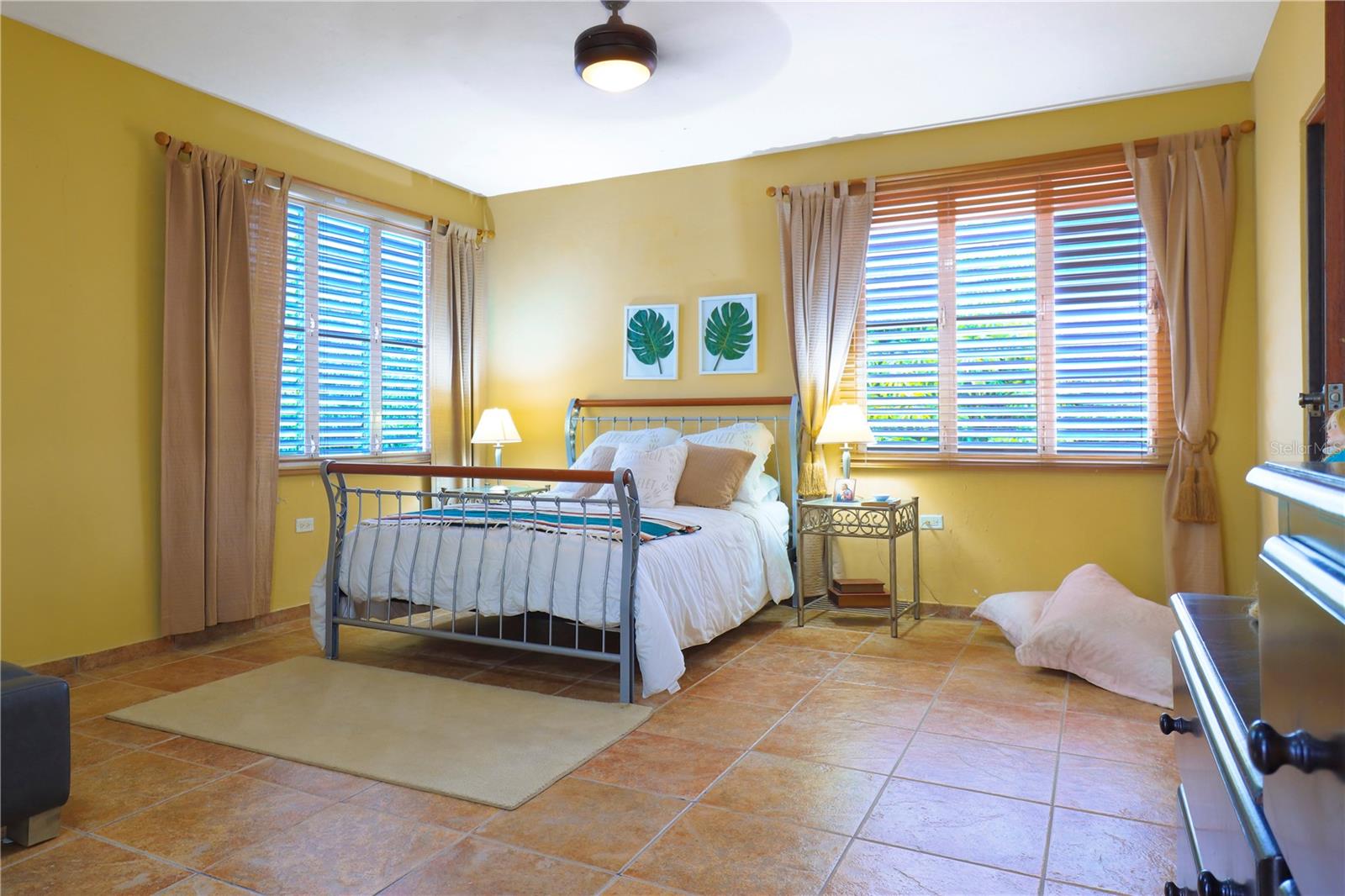 PR9108700 Property Photo