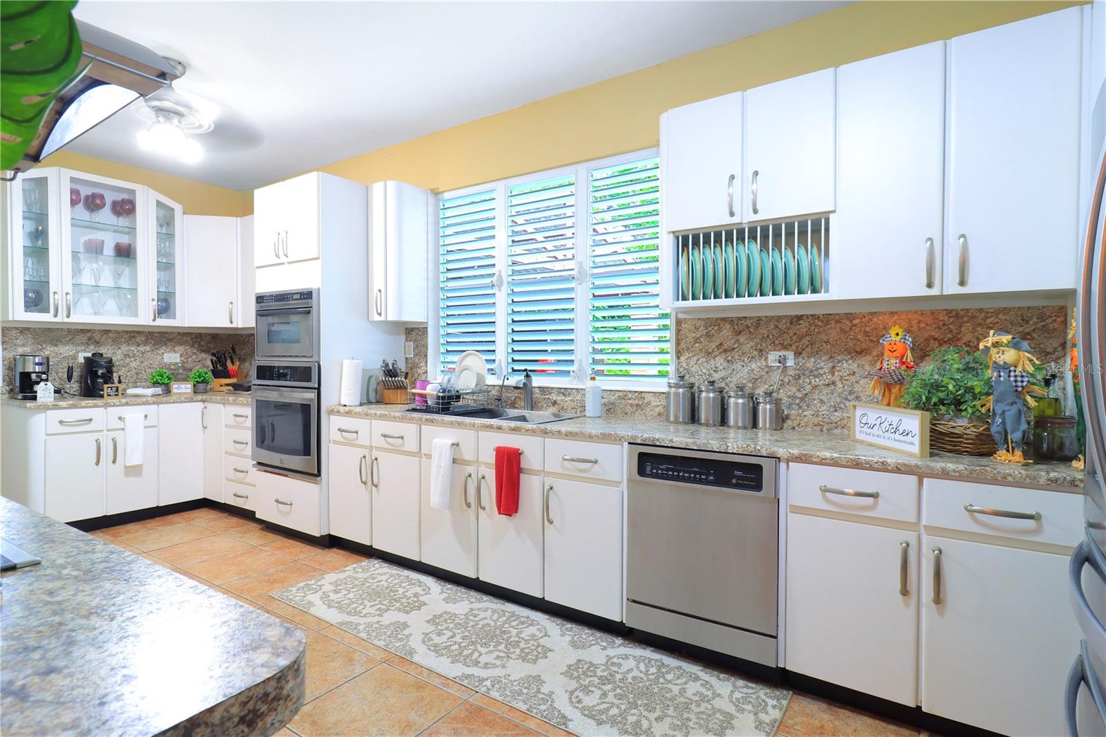 PR9108700 Property Photo