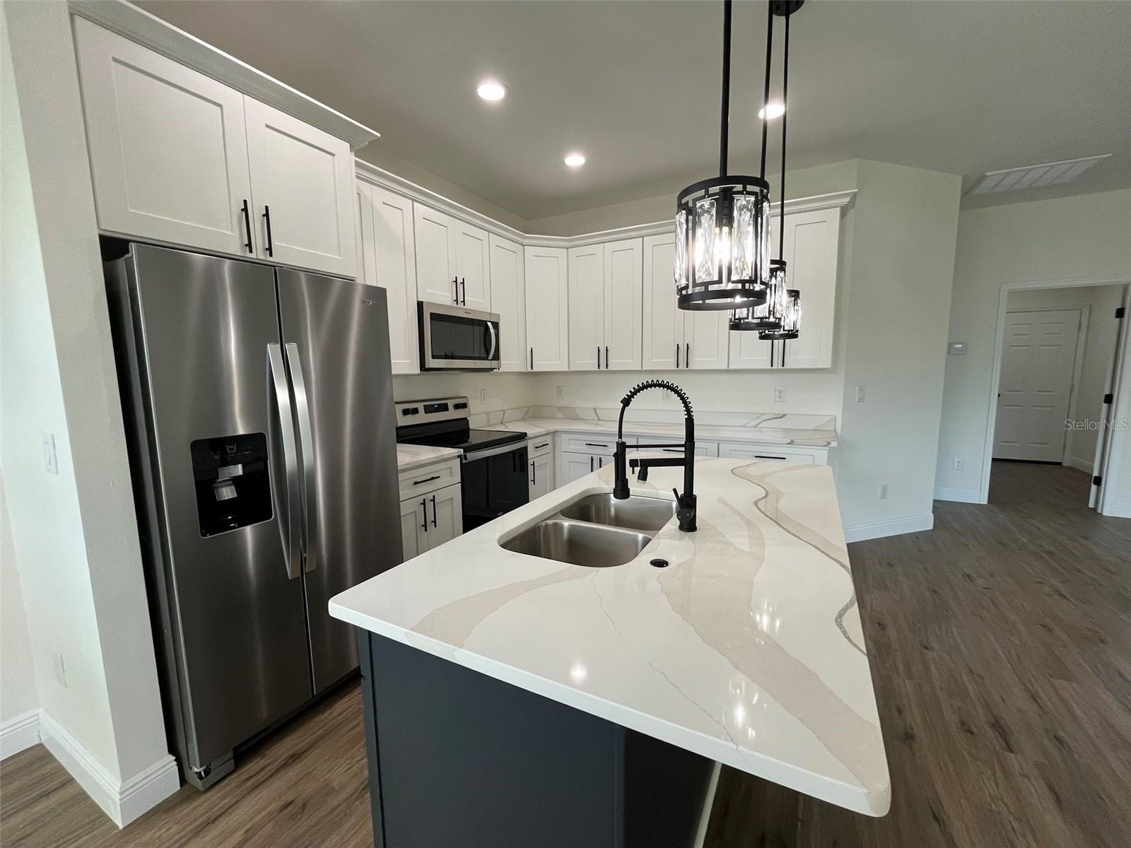 4290 OAK TERRACE CIR, PORT CHARLOTTE, FL, 33953