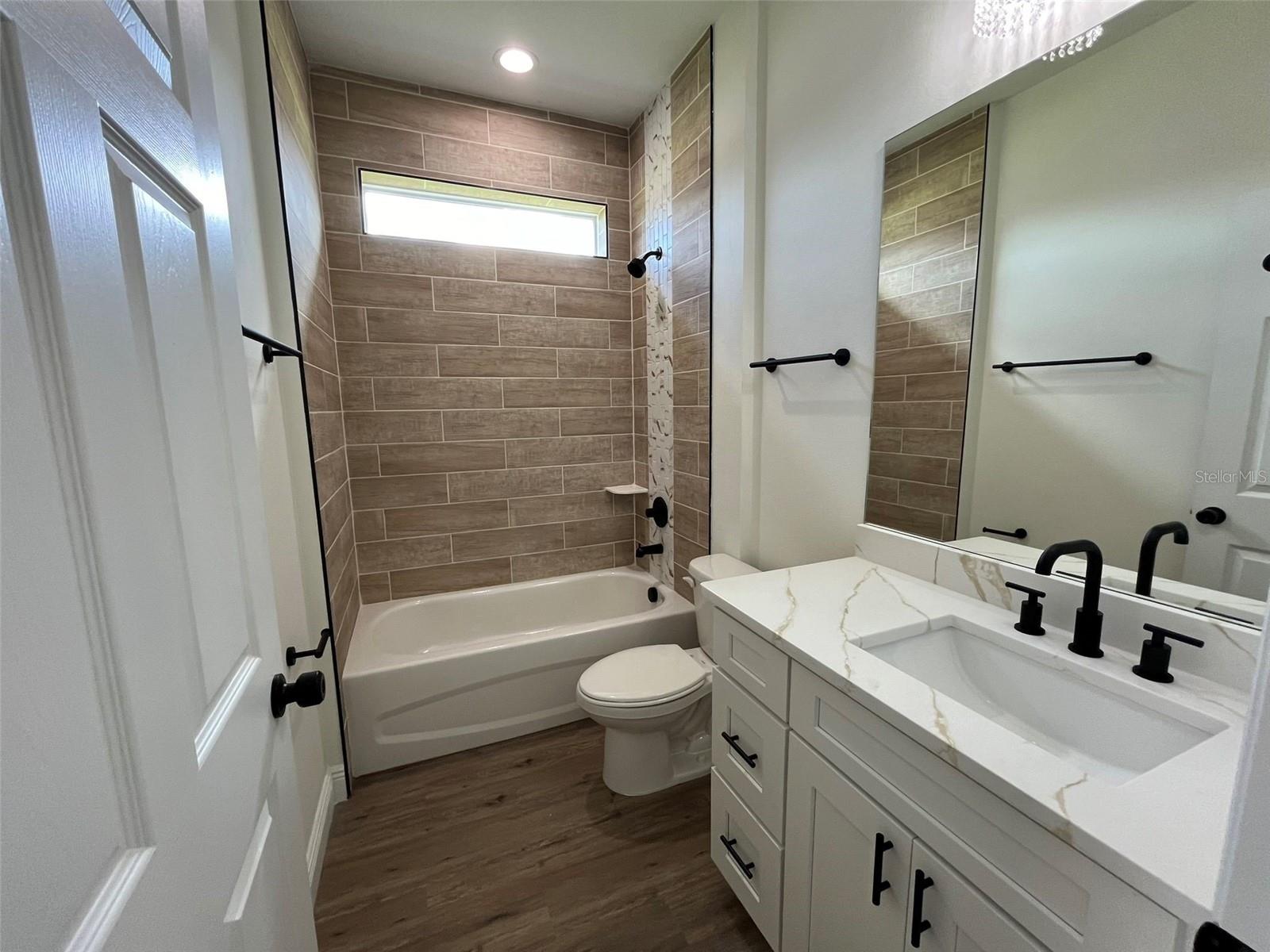 4290 OAK TERRACE CIR, PORT CHARLOTTE, FL, 33953