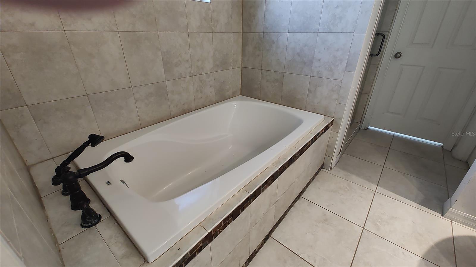 6909 DORMANY LOOP, PLANT CITY, FL, 33565