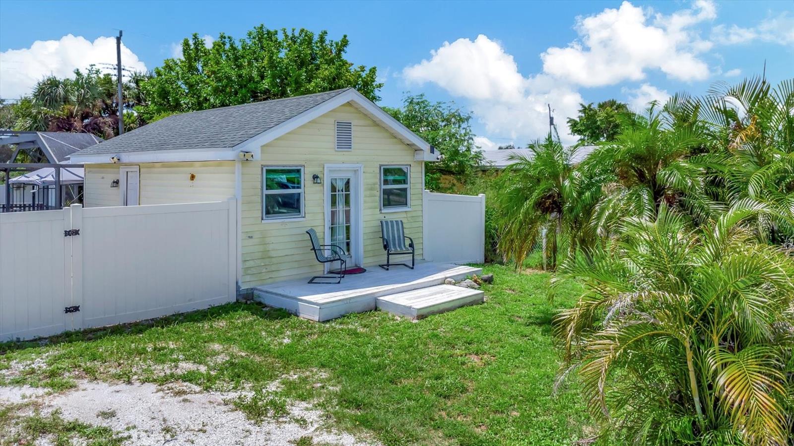 21403 GLENDALE AVE, PORT CHARLOTTE, FL, 33952
