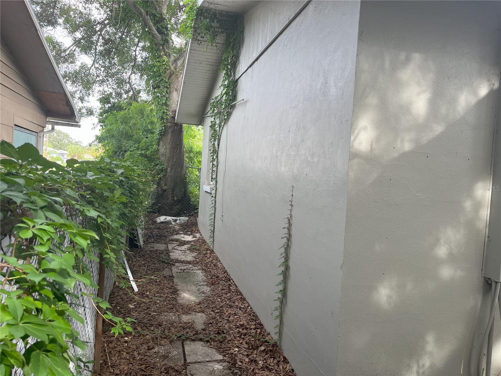 120 S SAN REMO AVE, CLEARWATER, FL, 33755