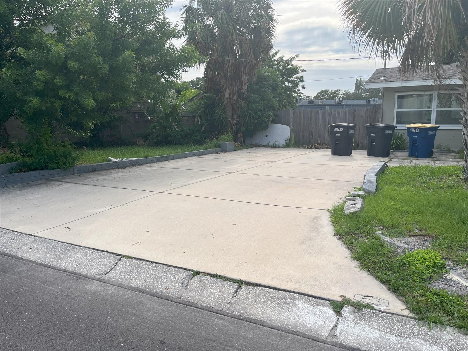 120 S SAN REMO AVE, CLEARWATER, FL, 33755