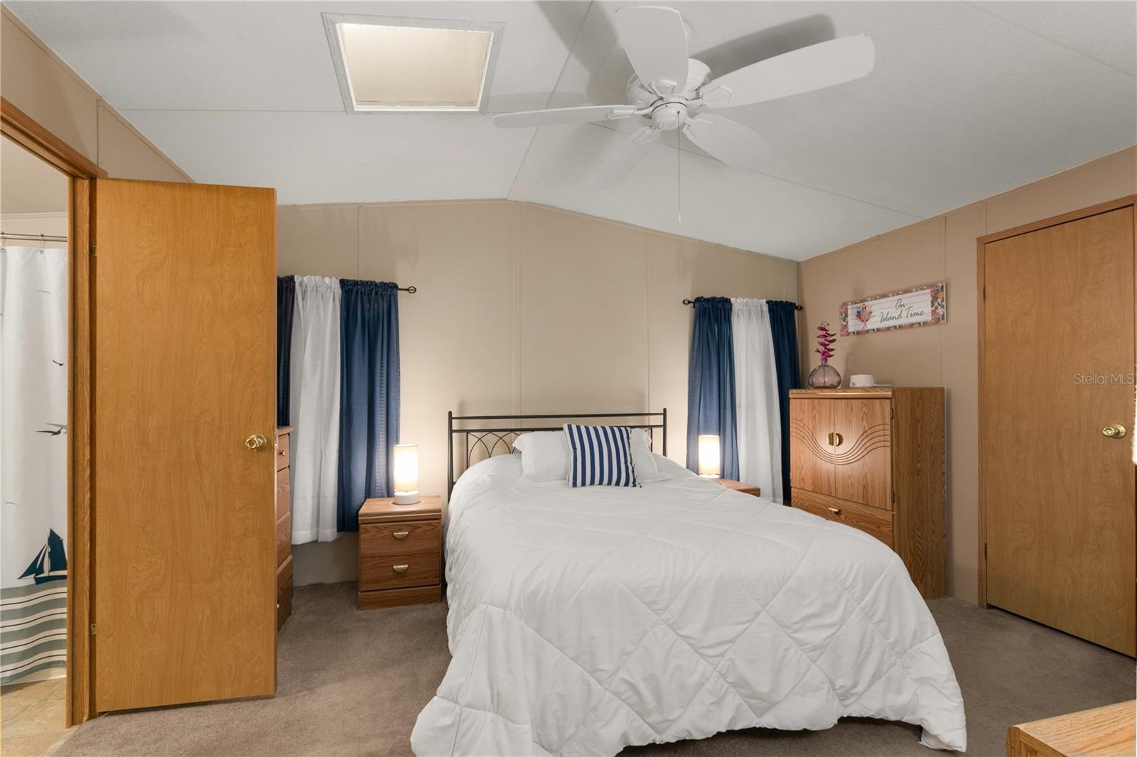 36117 EMERALDA AVE, LEESBURG, FL, 34788