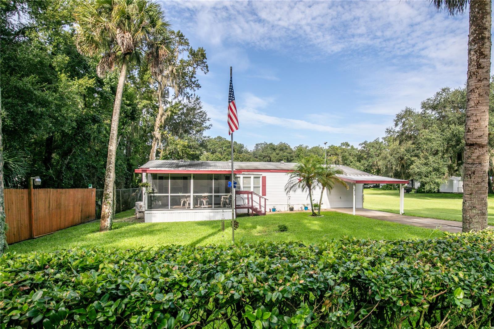 36117 EMERALDA AVE, LEESBURG, FL, 34788