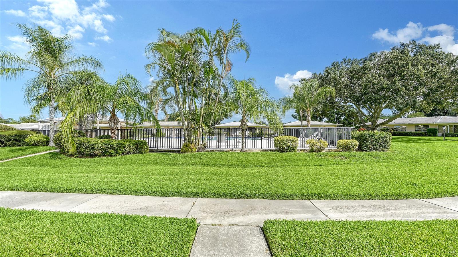 3293 BROCKTON LN #721, SARASOTA, FL, 34239