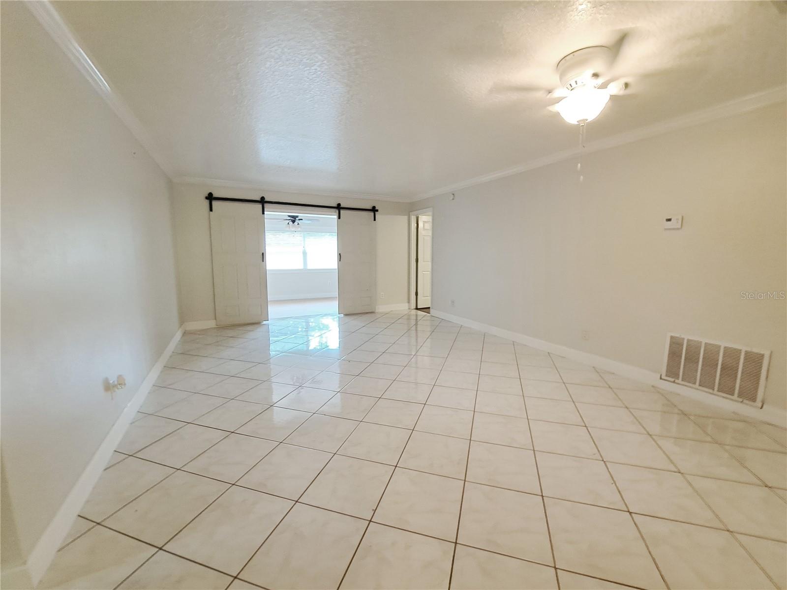 8127 BUCKSAW DR, ORLANDO, FL, 32817