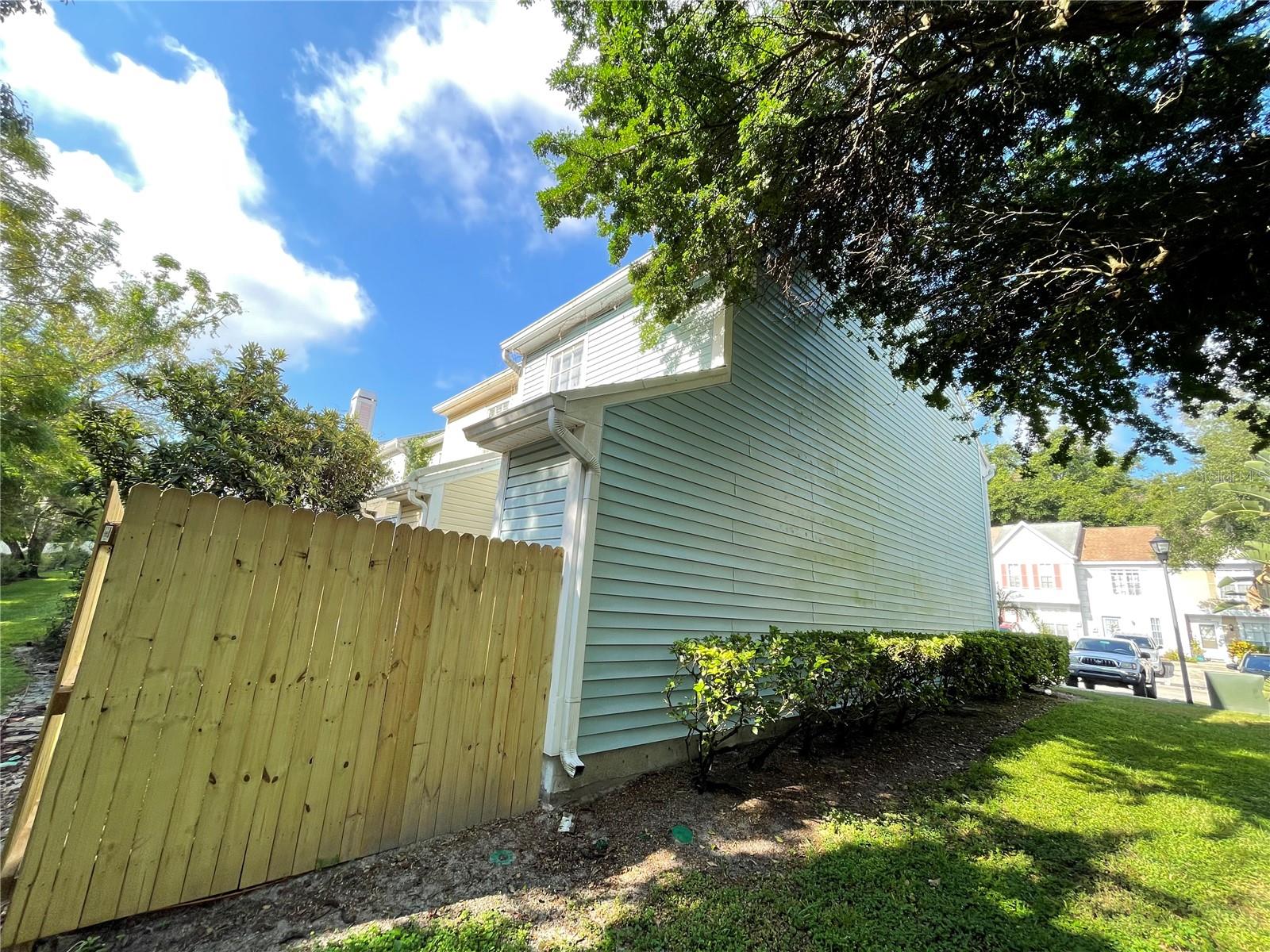 11335 GRANDVILLE DR, TEMPLE TERRACE, FL, 33617