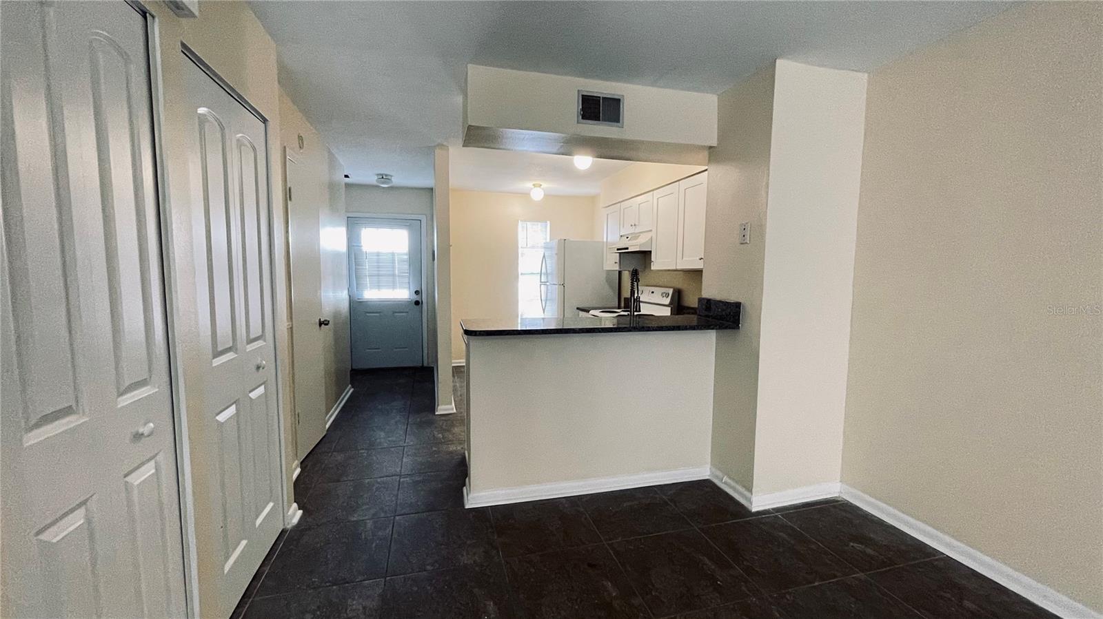 11335 GRANDVILLE DR, TEMPLE TERRACE, FL, 33617