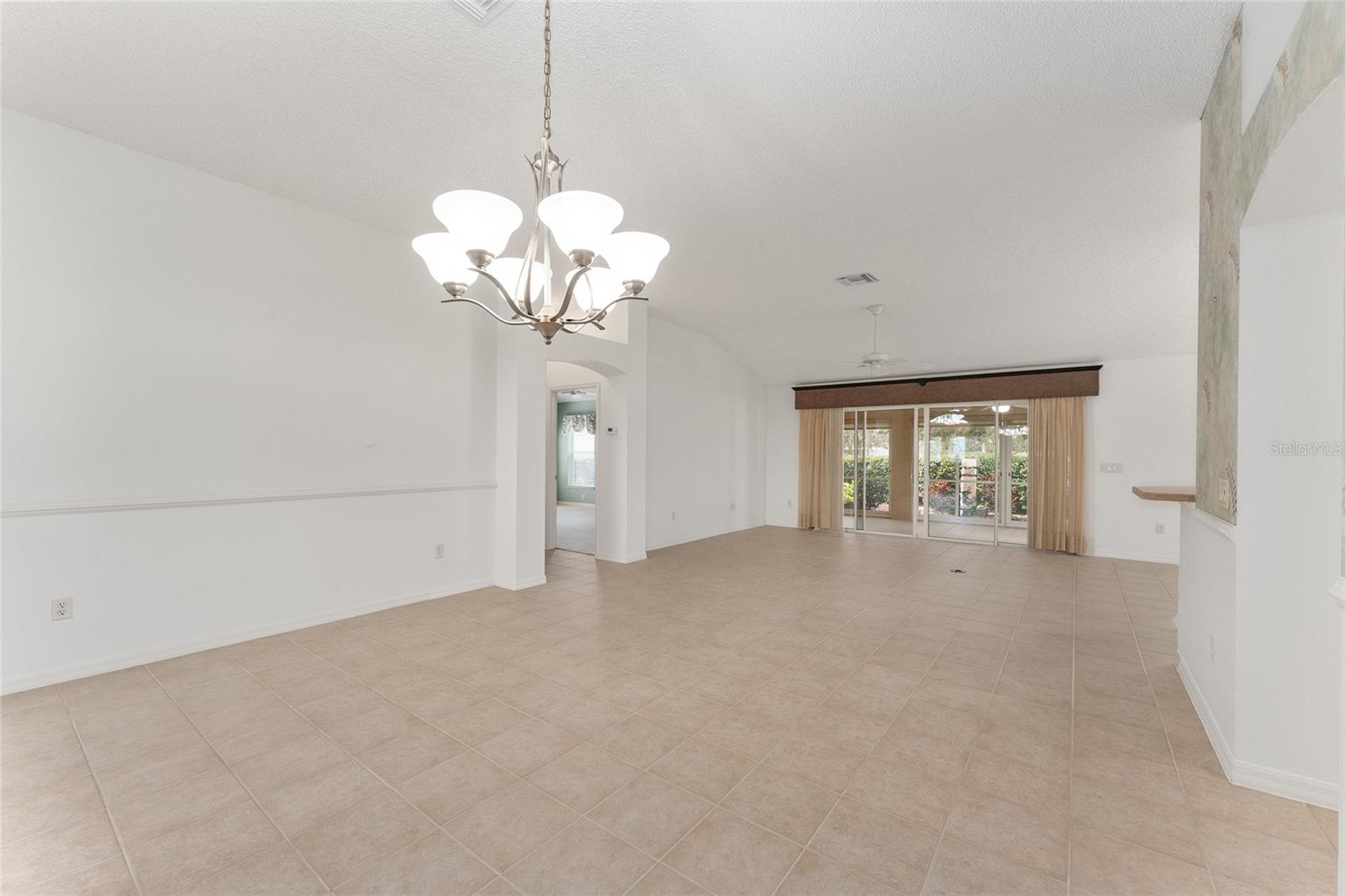 1733 SANDERLING ST, THE VILLAGES, FL, 32162