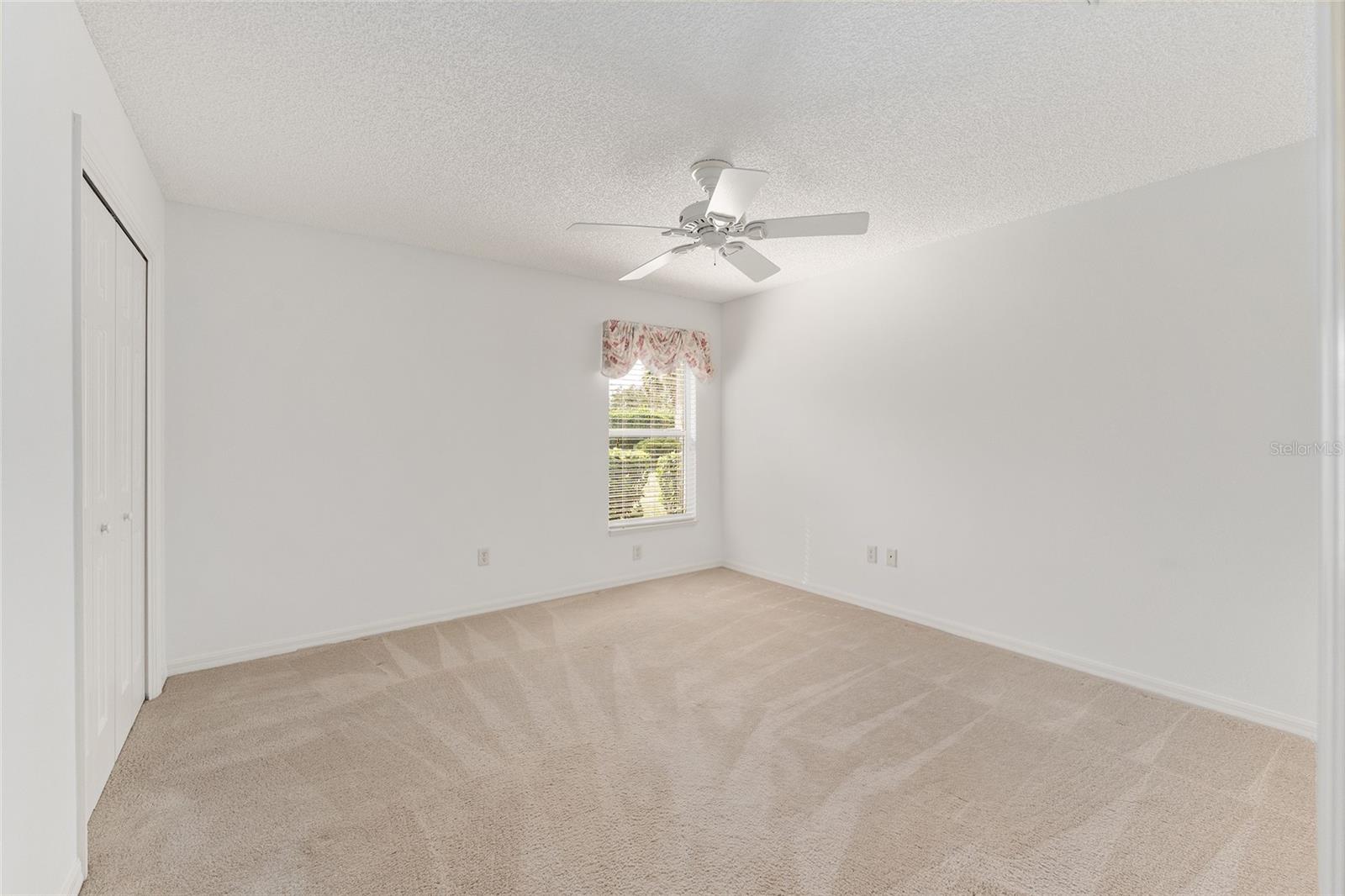 1733 SANDERLING ST, THE VILLAGES, FL, 32162